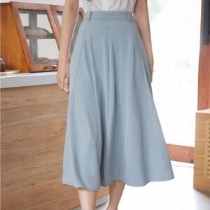 Dazy Solid High Waisted Flare Midi Skirt